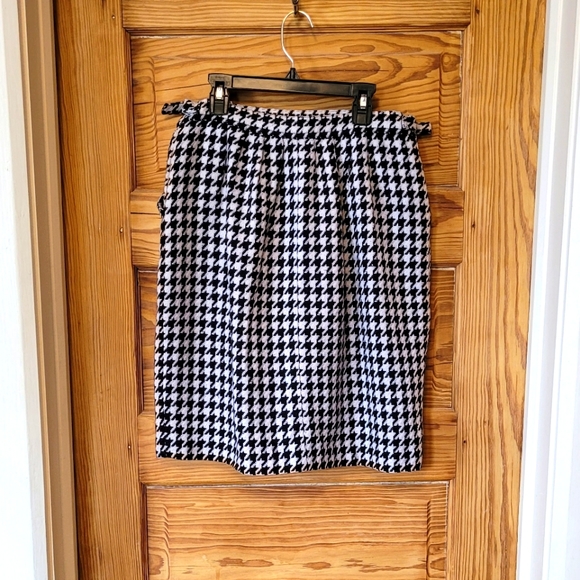 Blue Robin Anthropologie houndstooth skirt - Picture 2 of 8